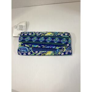 NWT Taylor Layne Wallet Organizer Multicolor Fabric